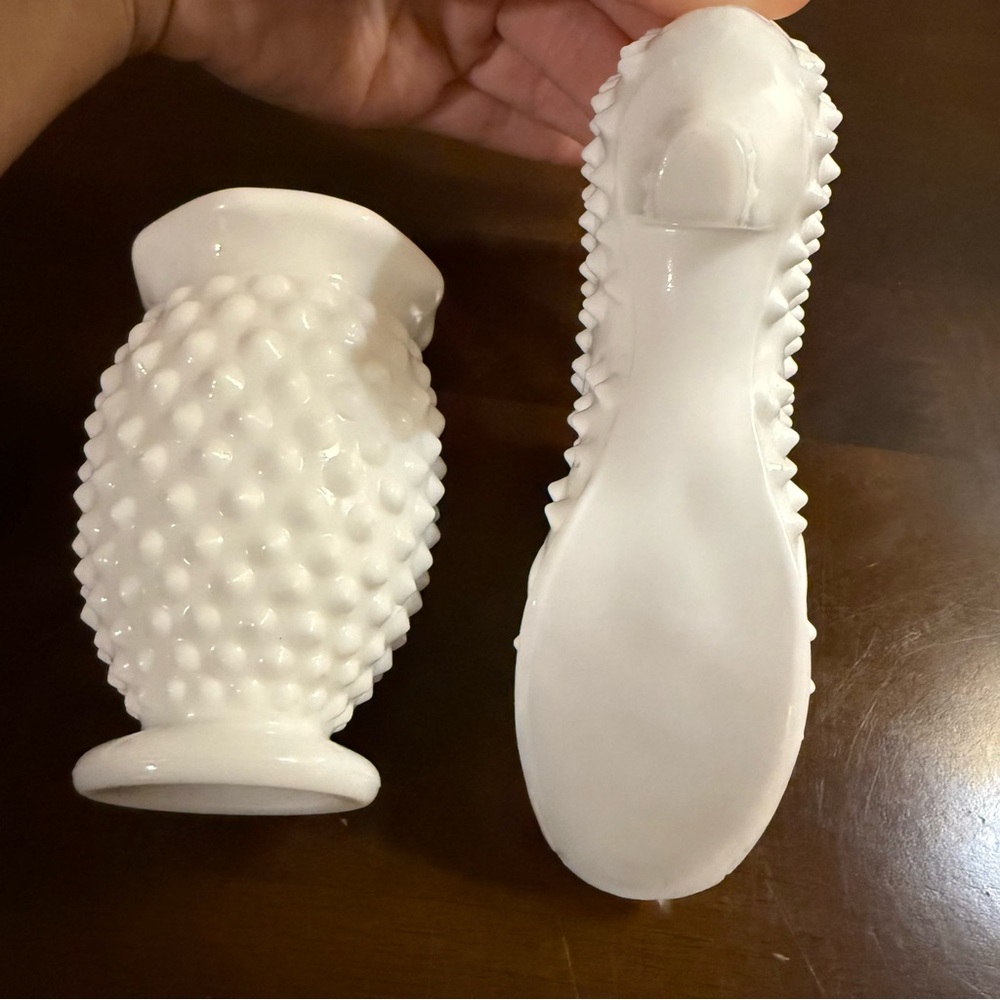 Antique White Hobnail Vase and Shoe Figurine Set - Picture 4 of 9
